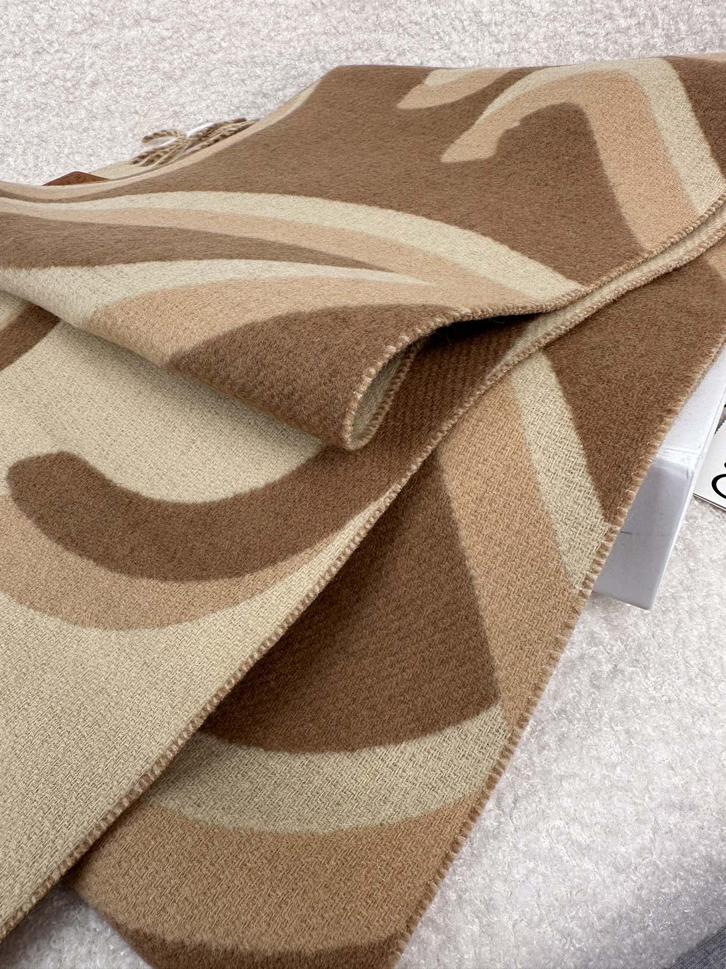 LOEWE 26S SCARF 180 IN CASHMERE 508523