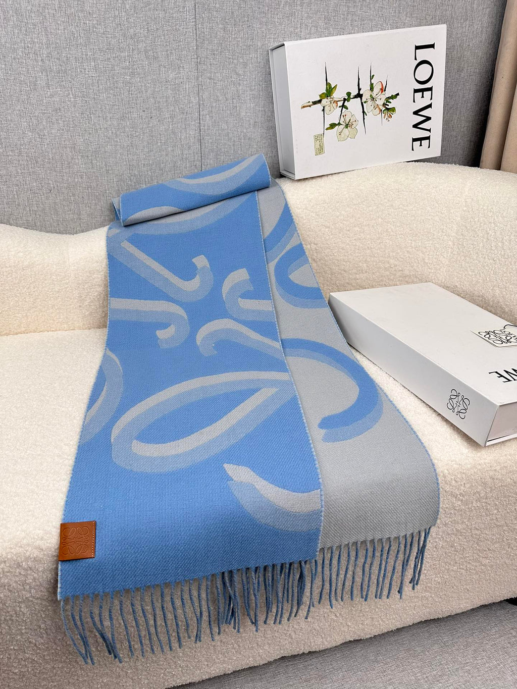 LOEWE 26S SCARF 180 IN CASHMERE 508524