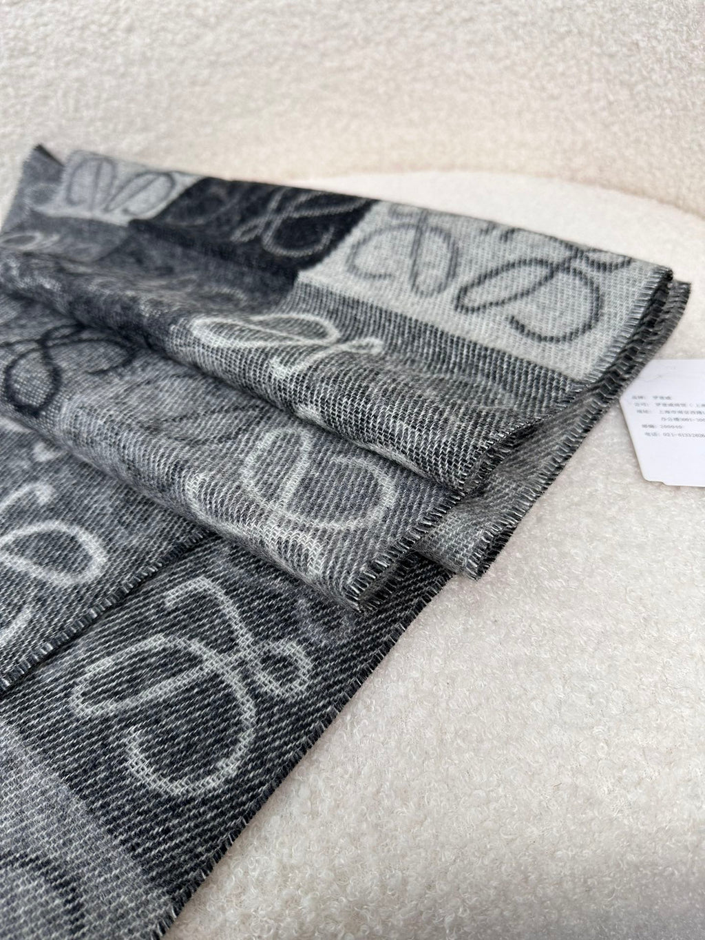 LOEWE 26S SCARF 200 IN CASHMERE 126267