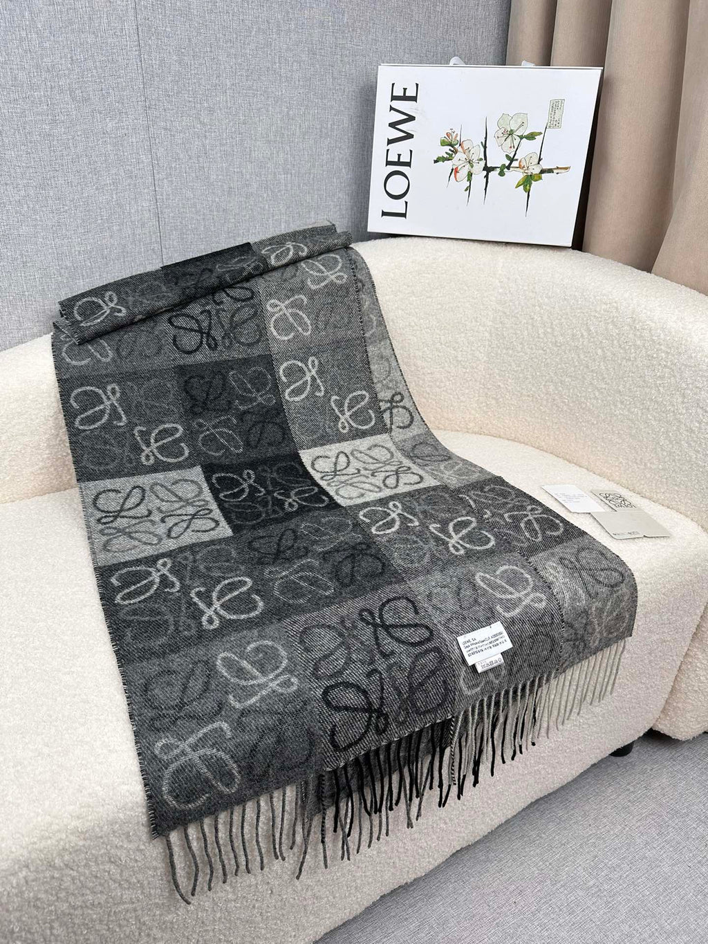 LOEWE 26S SCARF 200 IN CASHMERE 126267