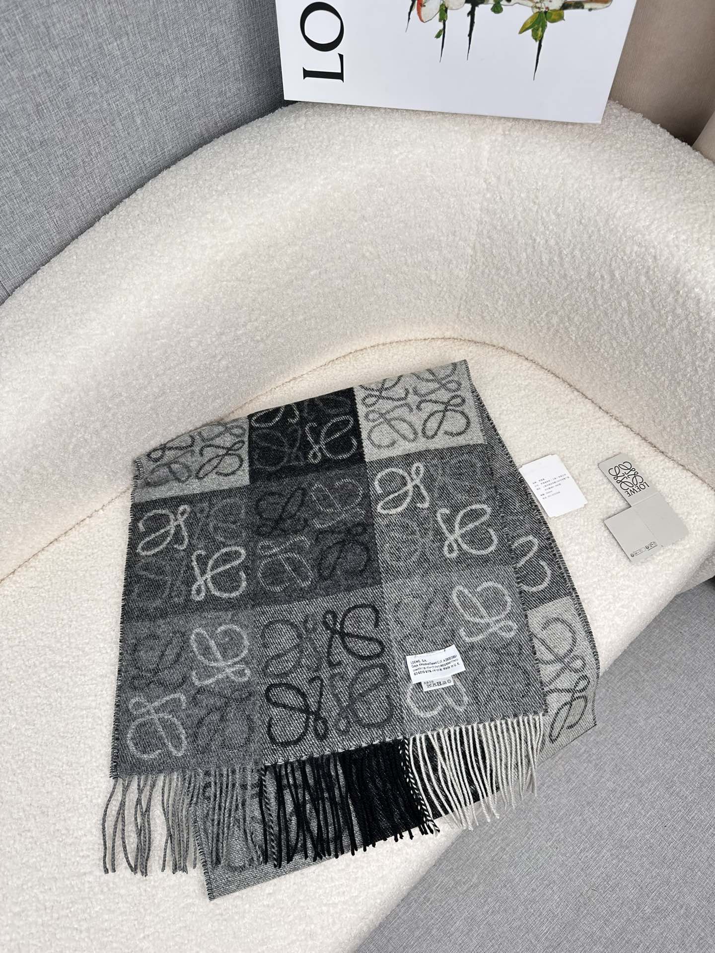 LOEWE 26S SCARF 200 IN CASHMERE 126267
