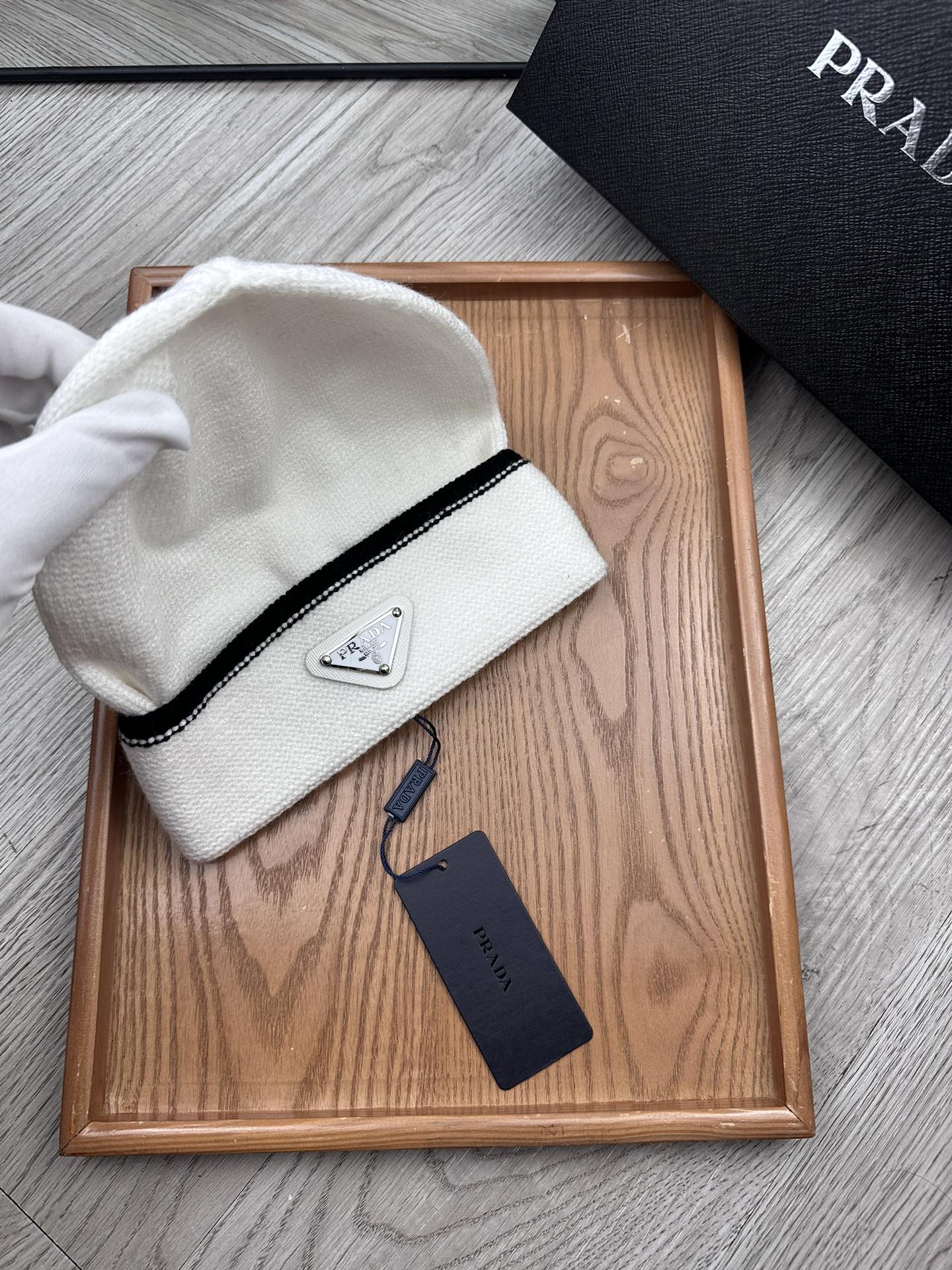 BEANIE HAT IN WHITE WOOL 349649
