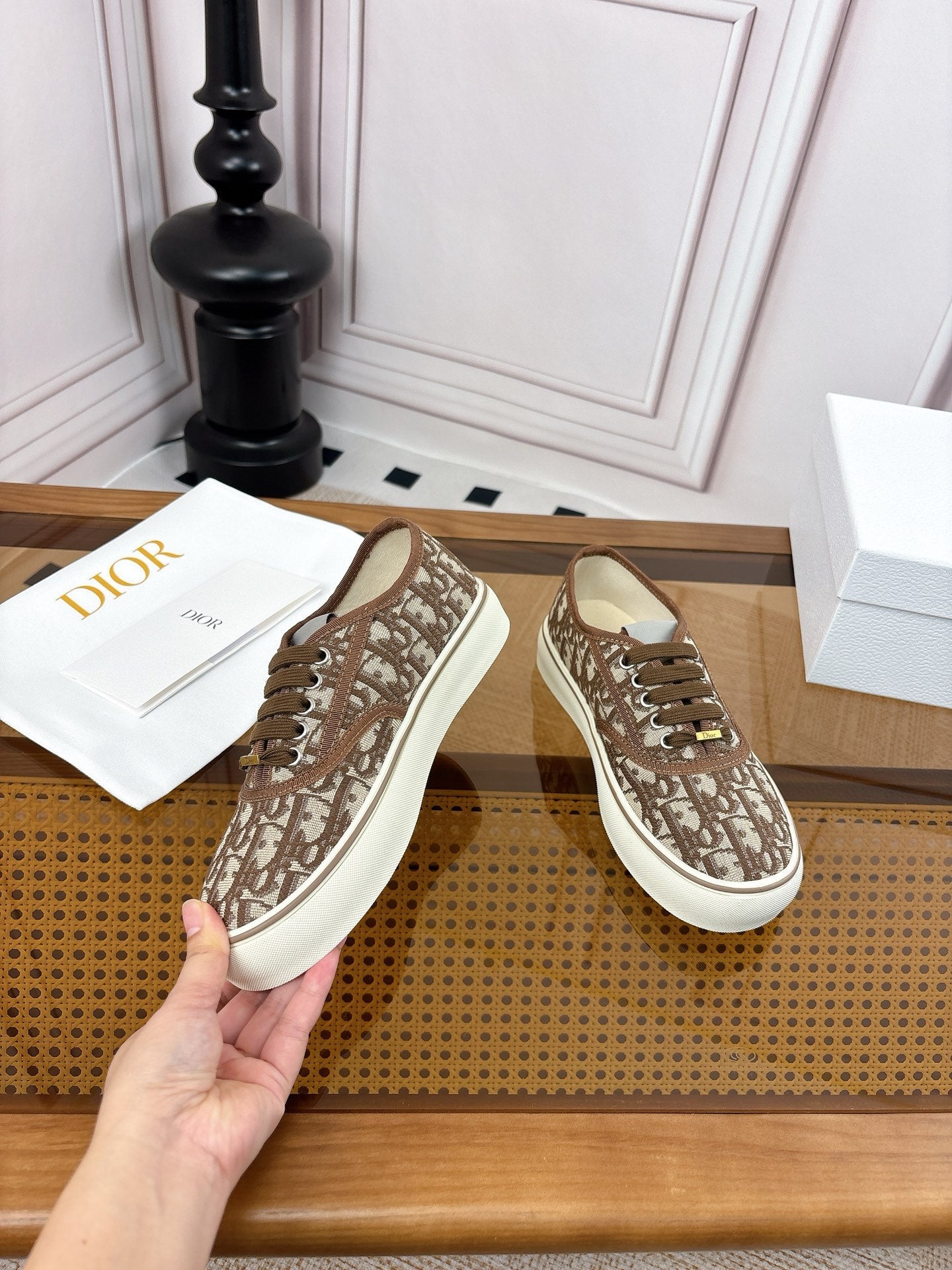DIOR 26S LOW TOP SNEAKERS IN BROWN OBLIQUE CANVAS WITH RUBBER SOLE