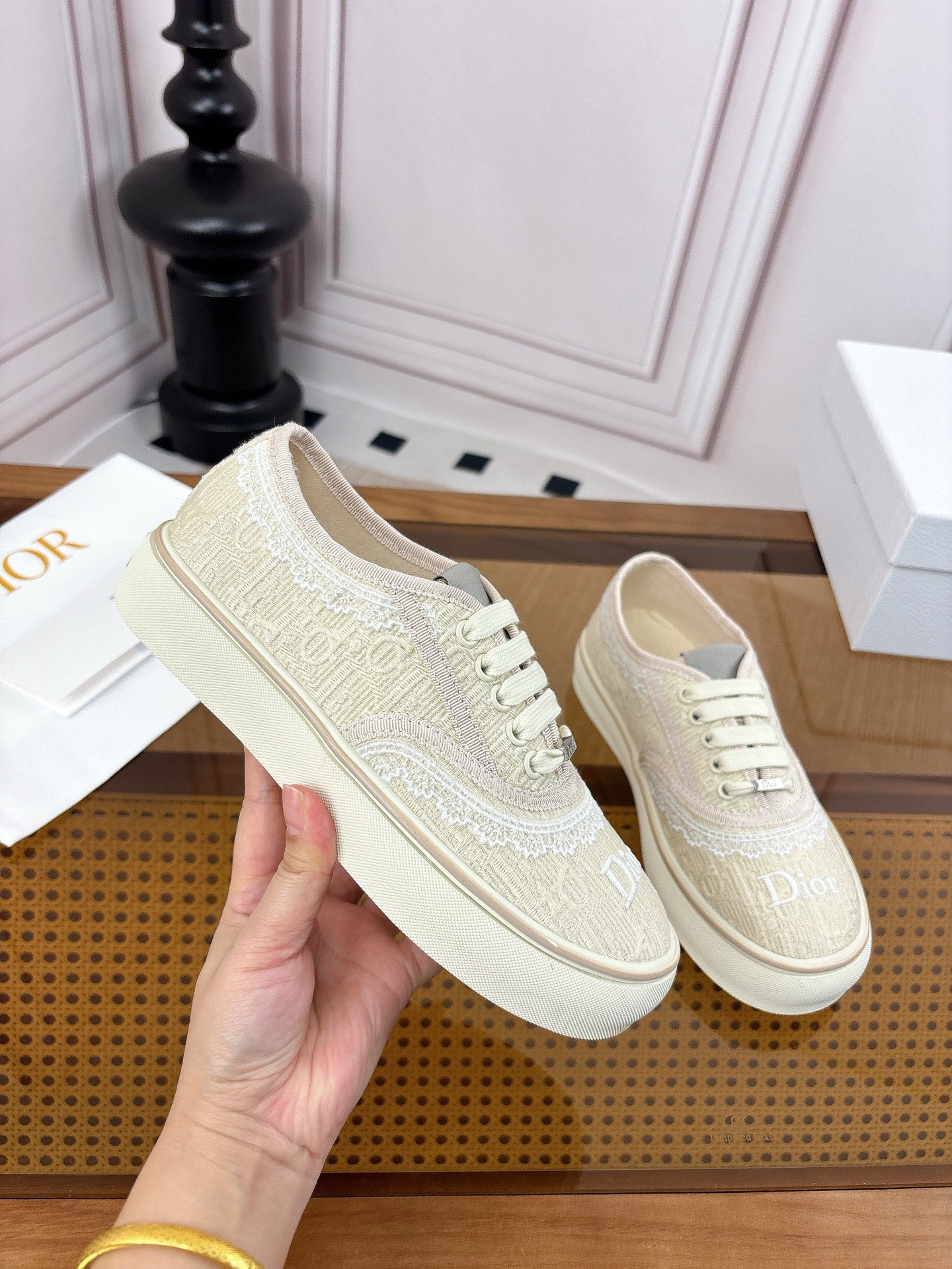 DIOR 26S LOW TOP SNEAKERS IN BEIGE CANVAS WITH WHITE LACE TRIM & LOGO PRINT