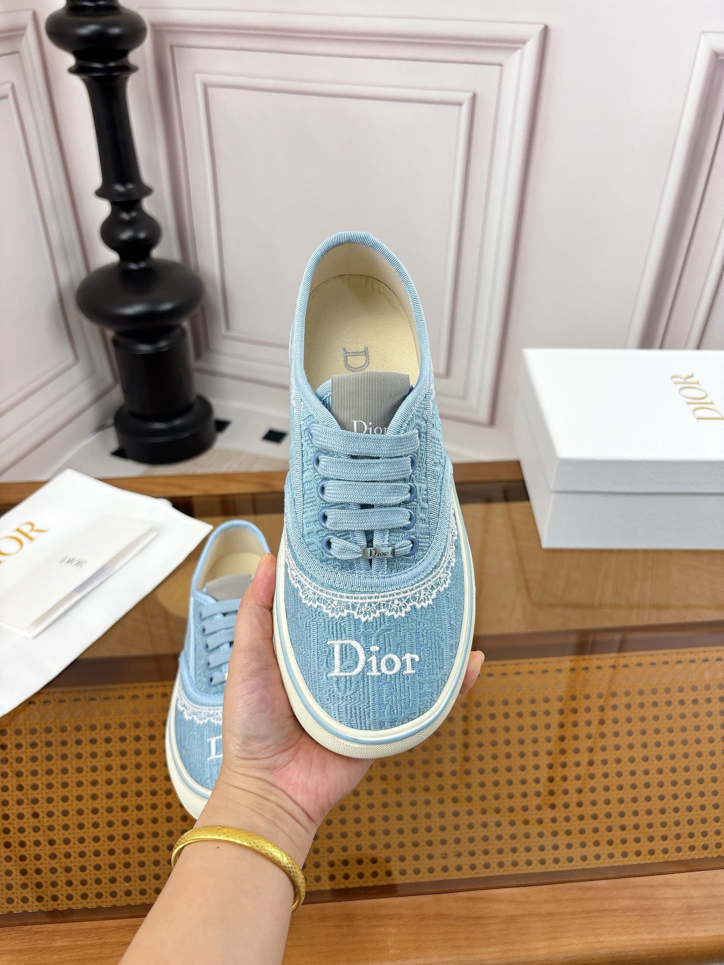 DIOR 26S LOW TOP SNEAKERS IN LIGHT BLUE CANVAS WITH WHITE LACE TRIM & LOGO PRINT