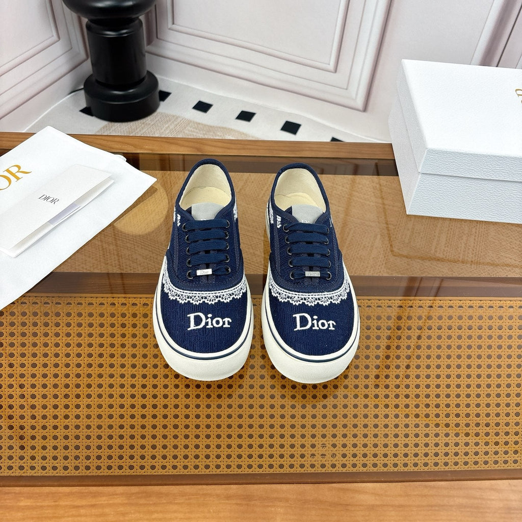 DIOR 26S LOW TOP SNEAKERS IN NAVY BLUE CANVAS WITH WHITE LACE TRIM & LOGO PRINT