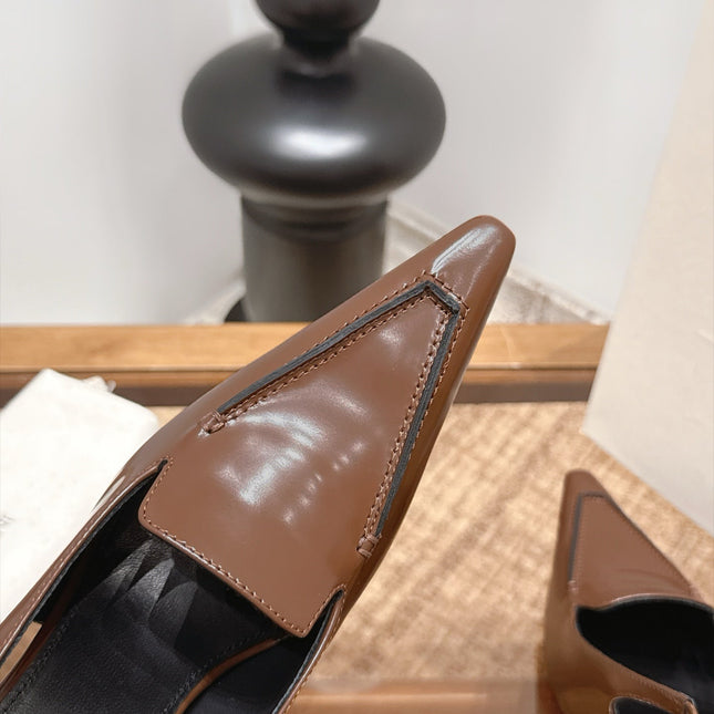 YSL 26S POINTED-TOE SLINGBACK 105 MM IN BROWN SHINY CALFSKIN