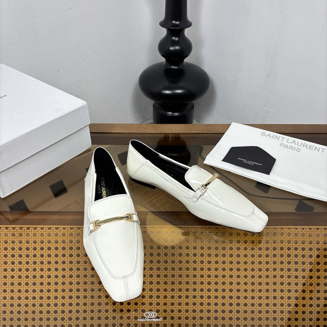 YSL 26S SQUARE-TOE LOAFERS IN WHITE GLOSSY CALFSKIN WITH METAL BAR