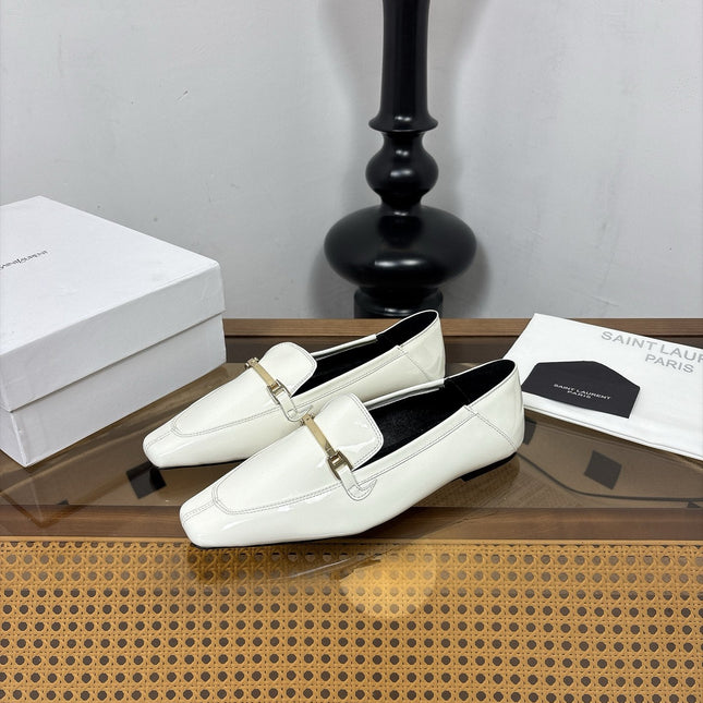 YSL 26S SQUARE-TOE LOAFERS IN WHITE GLOSSY CALFSKIN WITH METAL BAR