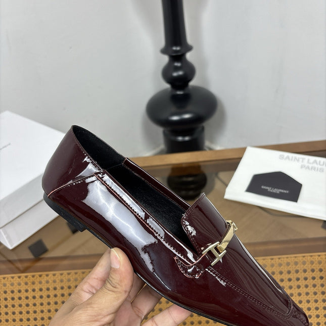 YSL 26S SQUARE-TOE LOAFERS IN DARK RED GLOSSY CALFSKIN WITH METAL BAR