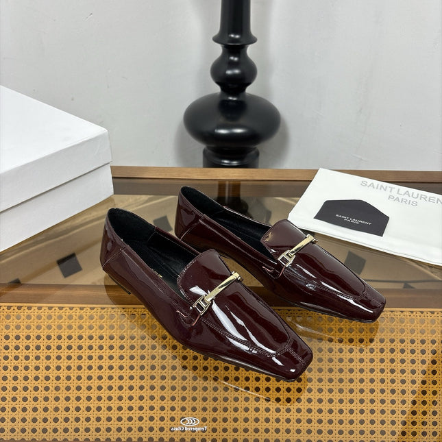 YSL 26S SQUARE-TOE LOAFERS IN DARK RED GLOSSY CALFSKIN WITH METAL BAR