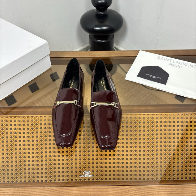 YSL 26S SQUARE-TOE LOAFERS IN DARK RED GLOSSY CALFSKIN WITH METAL BAR