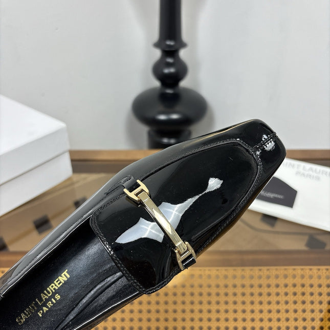 YSL 26S SQUARE-TOE LOAFERS IN BLACK GLOSSY CALFSKIN WITH METAL BAR
