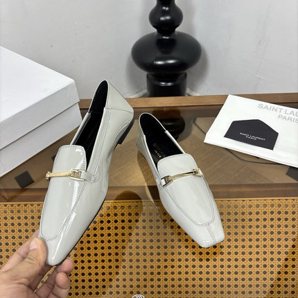 YSL 26S SQUARE-TOE LOAFERS IN LIGHT GREY GLOSSY CALFSKIN WITH METAL BAR