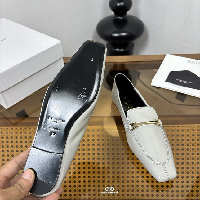 YSL 26S SQUARE-TOE LOAFERS IN LIGHT GREY GLOSSY CALFSKIN WITH METAL BAR