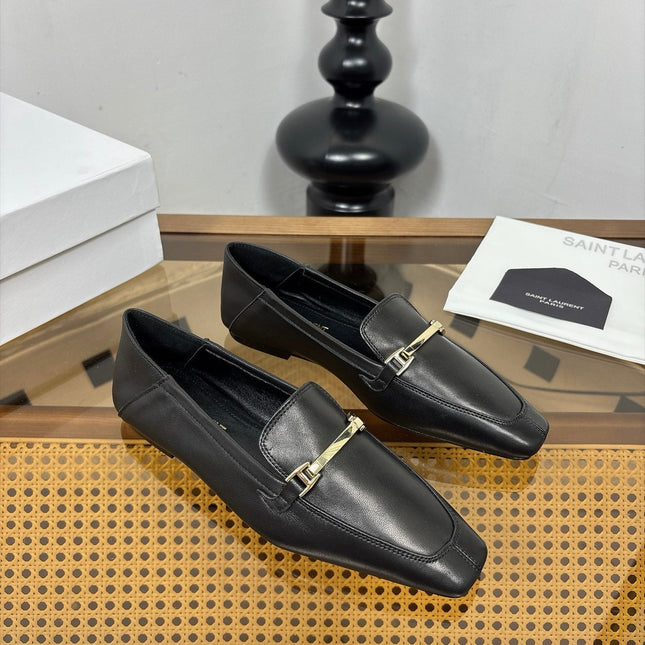 YSL 26S SQUARE-TOE LOAFERS IN BLACK CALFSKIN WITH METAL BAR