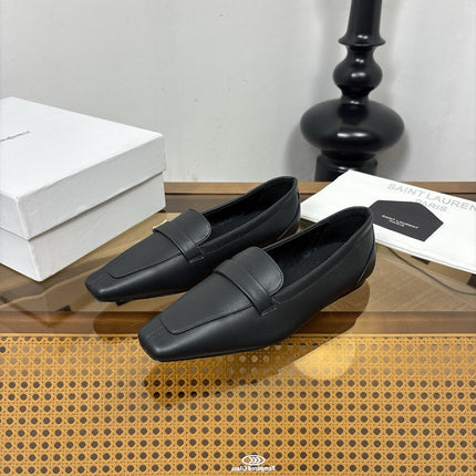 YSL 26S SQUARE-TOE LOAFERS IN BLACK CALFSKIN