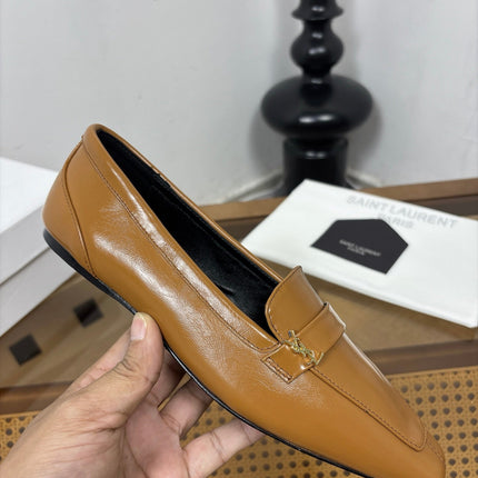 YSL 26S SQUARE-TOE LOAFERS IN CAMEL BROWN SHINY CALFSKIN
