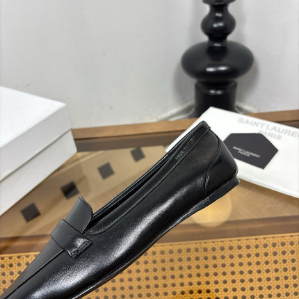 YSL 26S SQUARE-TOE LOAFERS IN BLACK SHINY CALFSKIN
