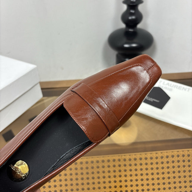 YSL 26S SQUARE-TOE LOAFERS IN BROWN SHINY CALFSKIN