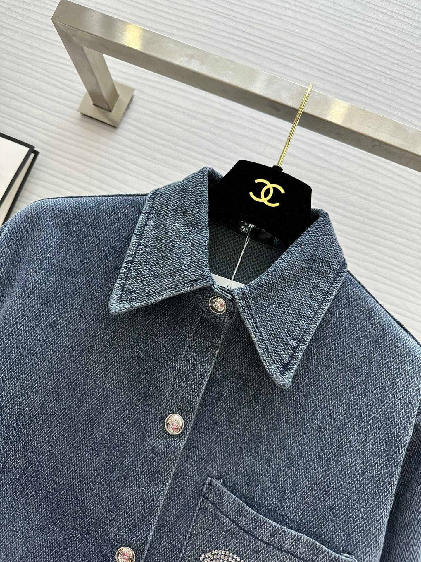 CHANEL 25S DENIM SHIRT STYLE 235