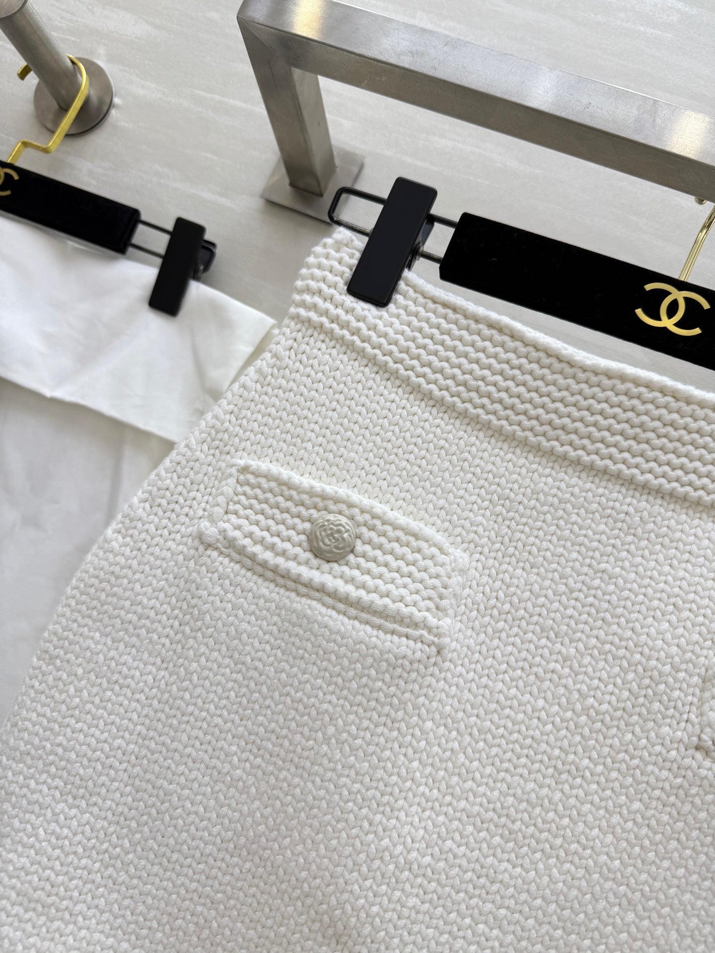CHANEL 25S MINI SKIRT STYLE 239