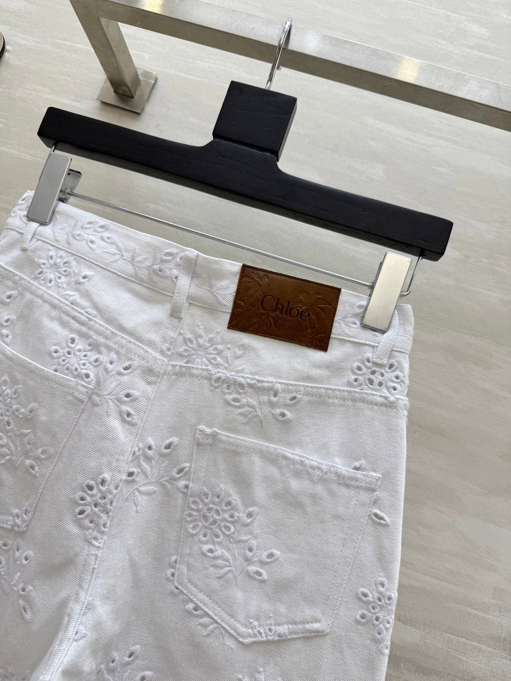 CHLOE 25S WHITE PANTS STYLE 002