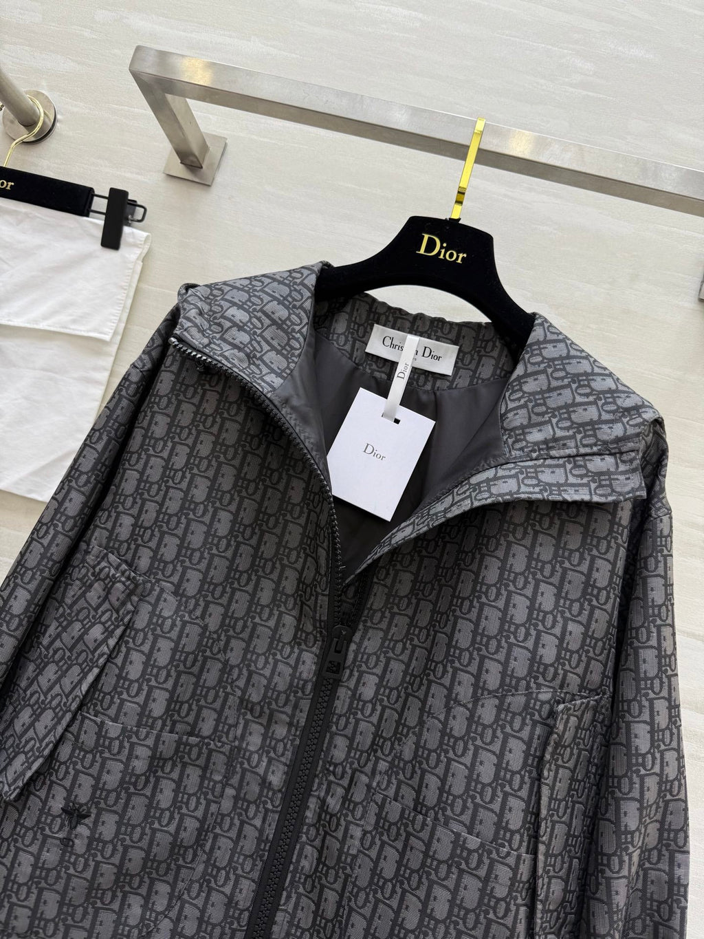 DIOR 25S HOODED JACKET STYLE 048