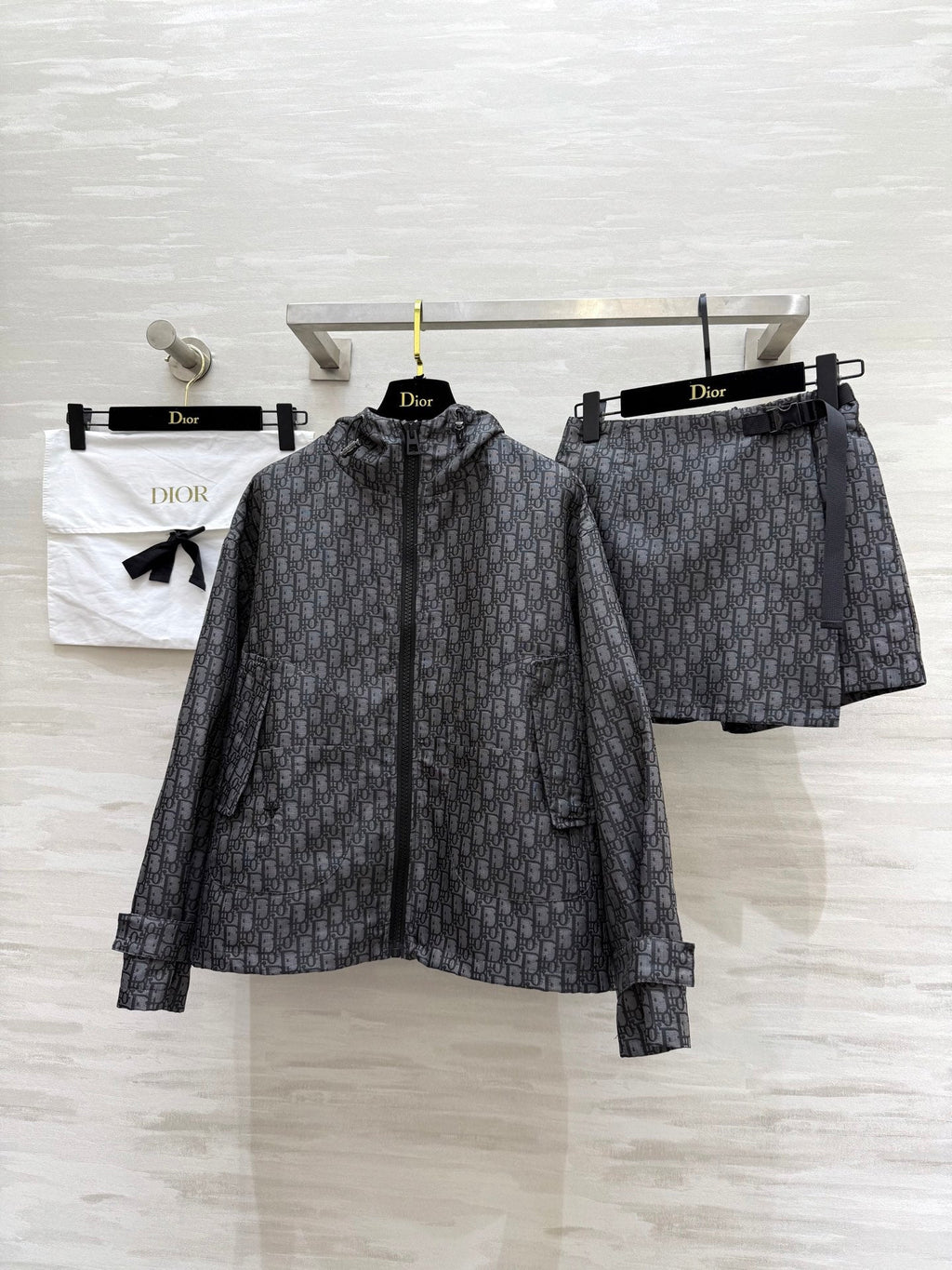 DIOR 25S CULOTTE SHORTS STYLE 049