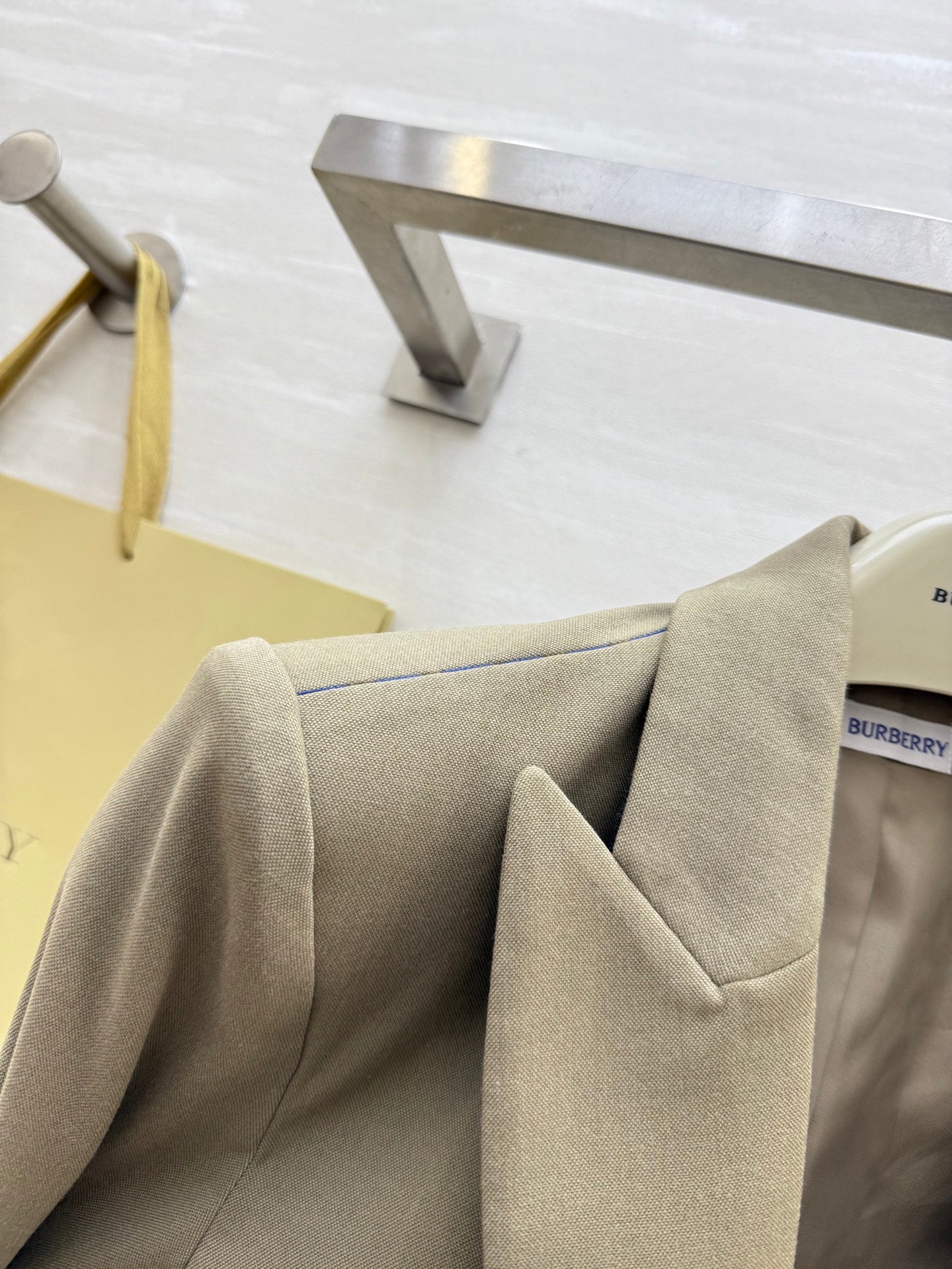 BURBERRY 25S BLAZER 100