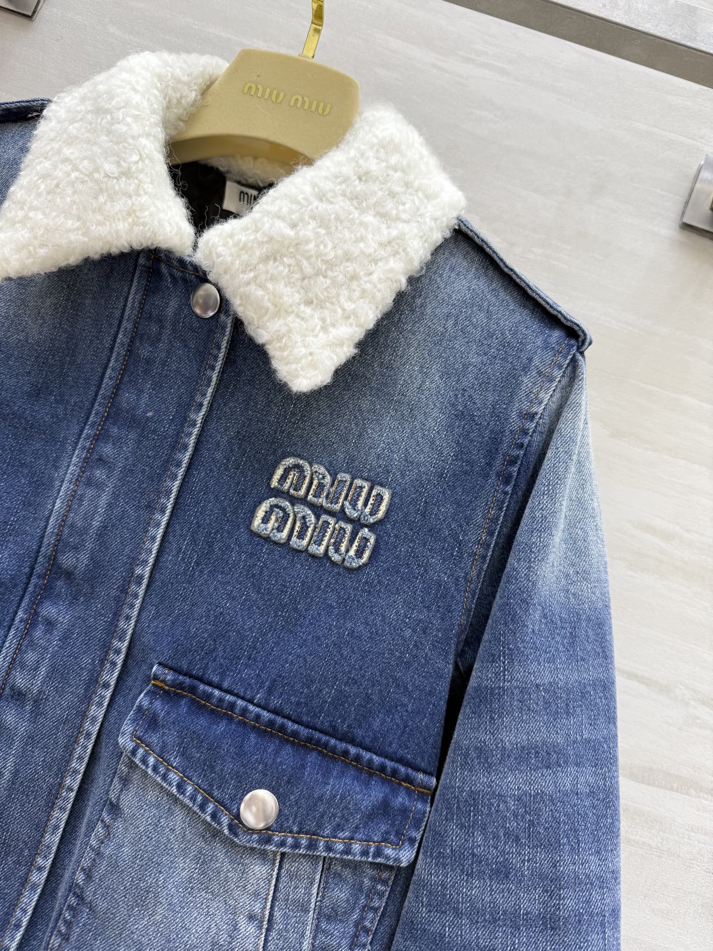 MIUMIU JACKET STYLE 536