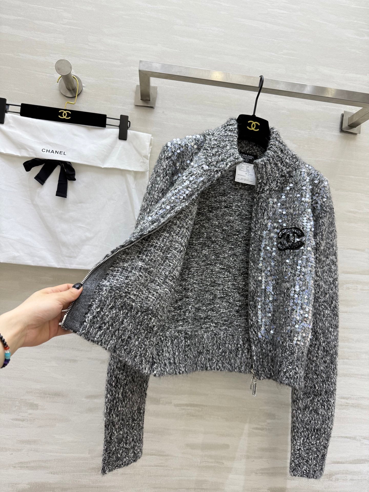CHANEL 25S HERRINGBONE KNIT JACKET 270