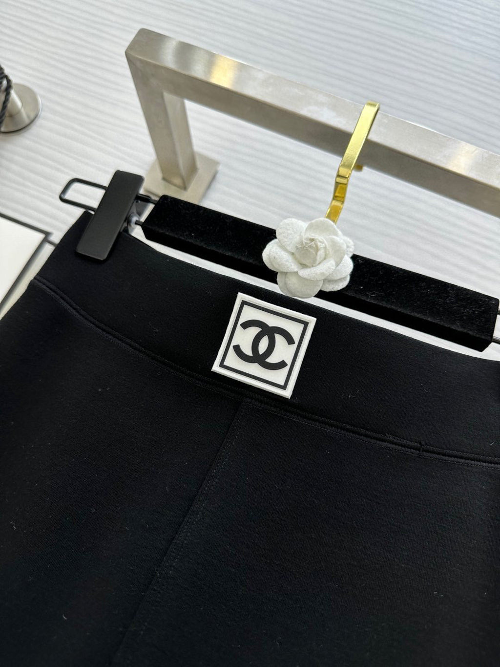 CHANEL 25S LEGGINGS 265