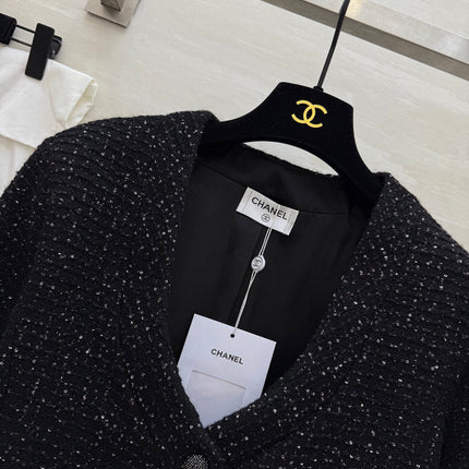 CHANEL 25S SEQUIN-EMBELLISHED TWEED JACKET 476
