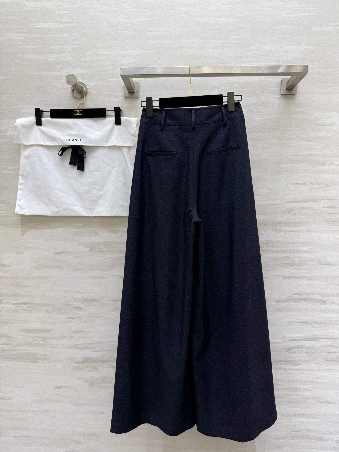 CHANEL 25S WIDE-LEG STRAIGHT PANTS 636