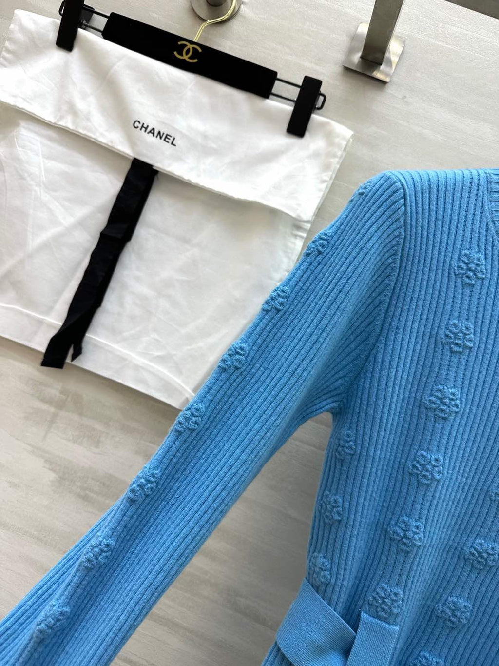 CHANEL 26S SWEATER 675