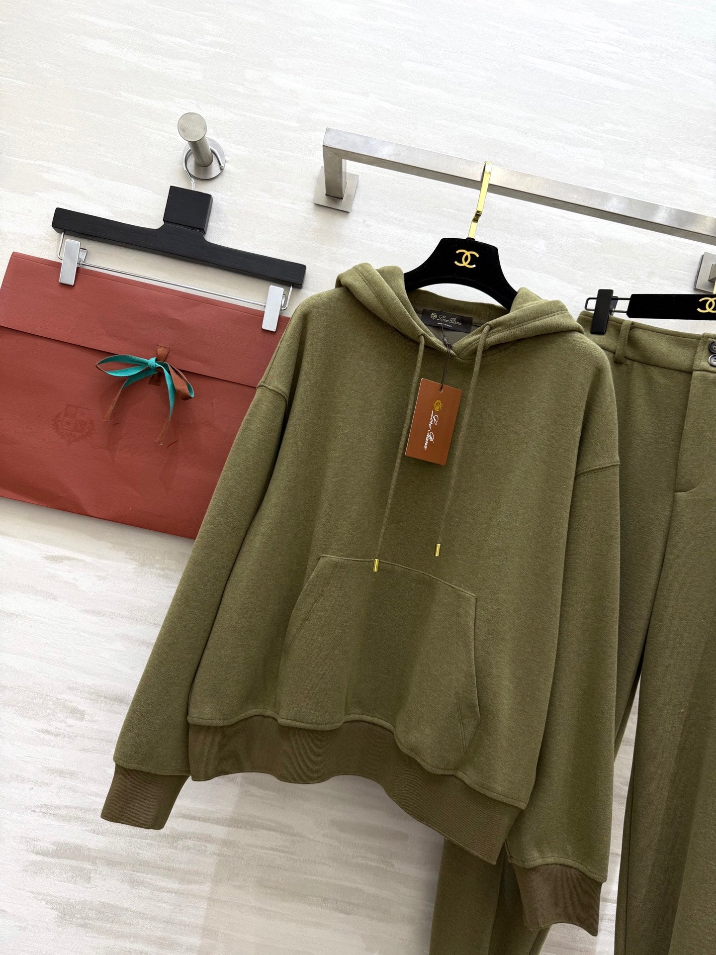 LP 26S SET OUTFIT 444
