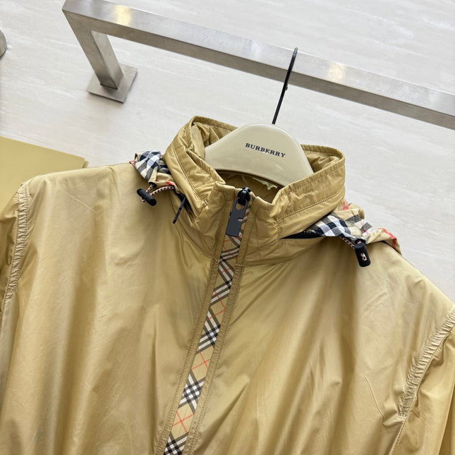 BURBERRY 26S LIGHTWEIGHT JACKET 410