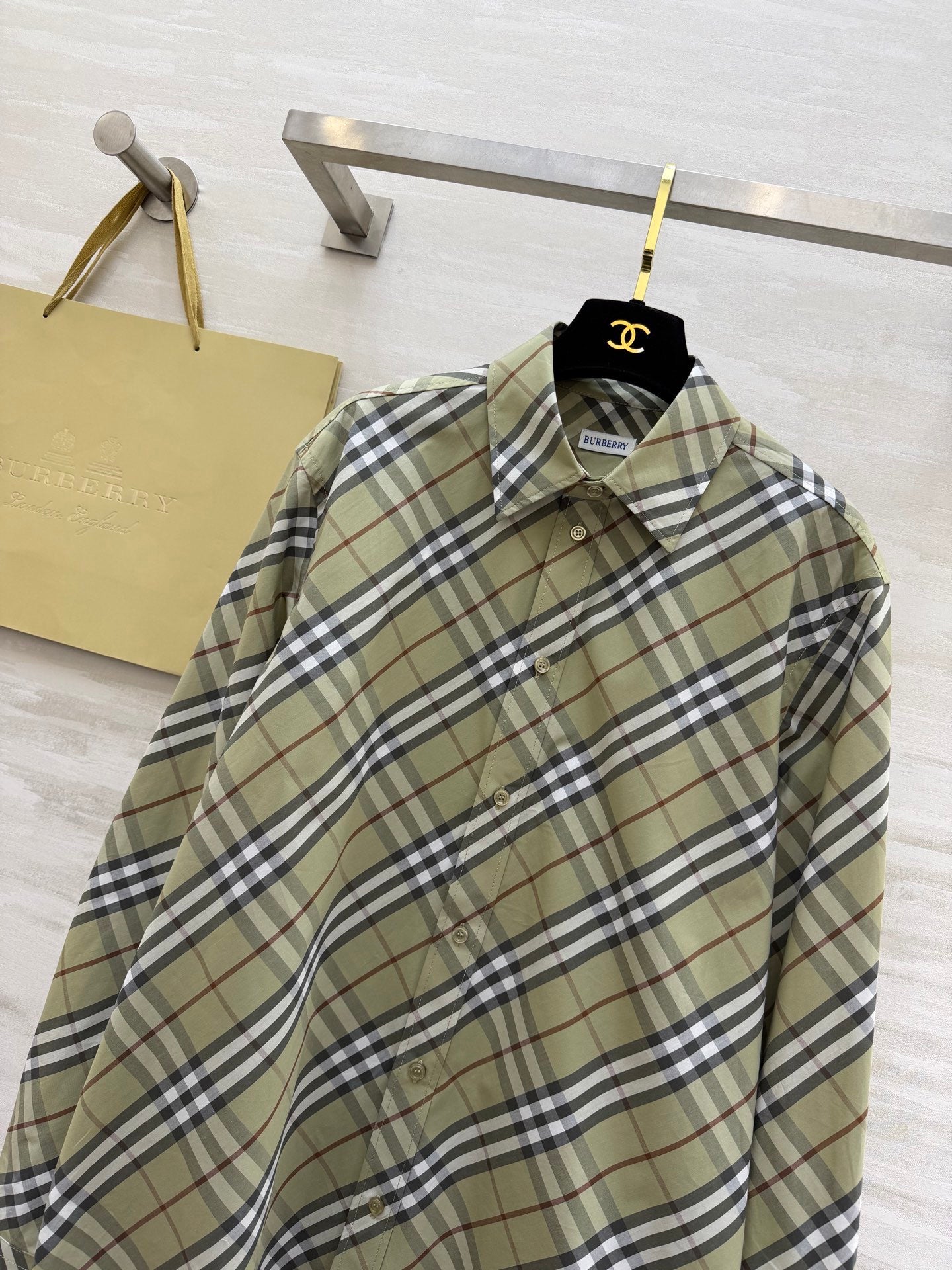 BURBERRY 26S SHIRT 405