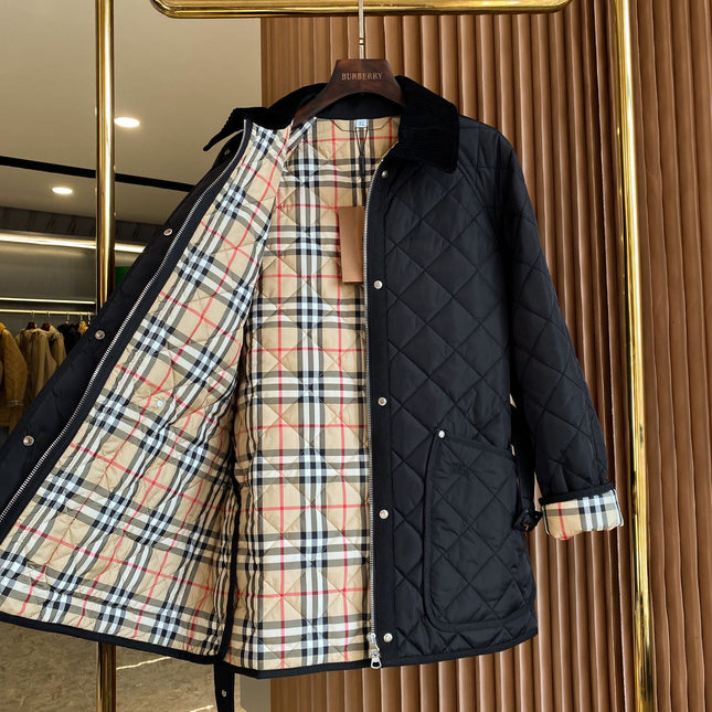 BURBERRY 26S BELTED QUILTED JACKET 511