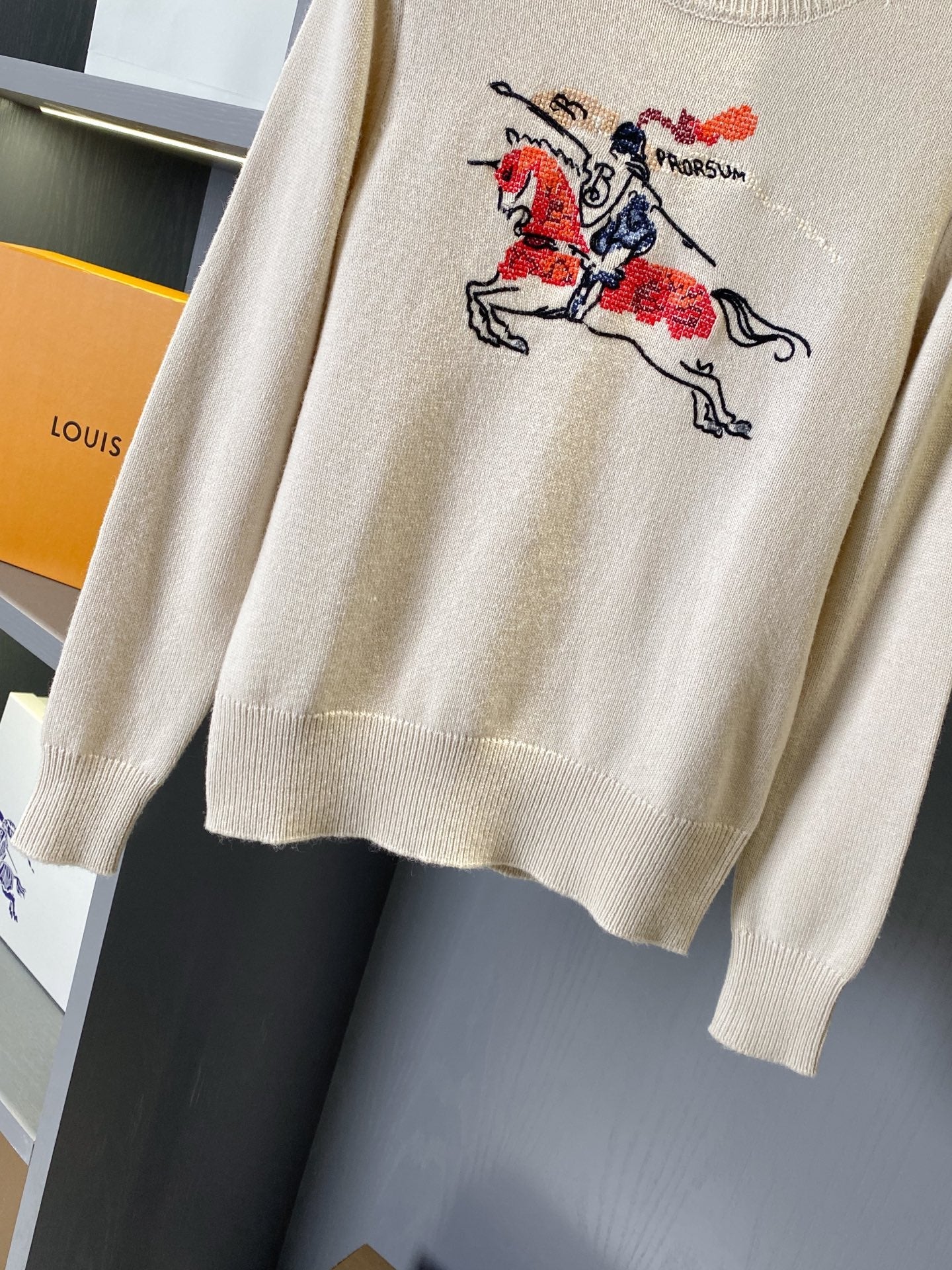 BURBERRY 26S SWEATER 400