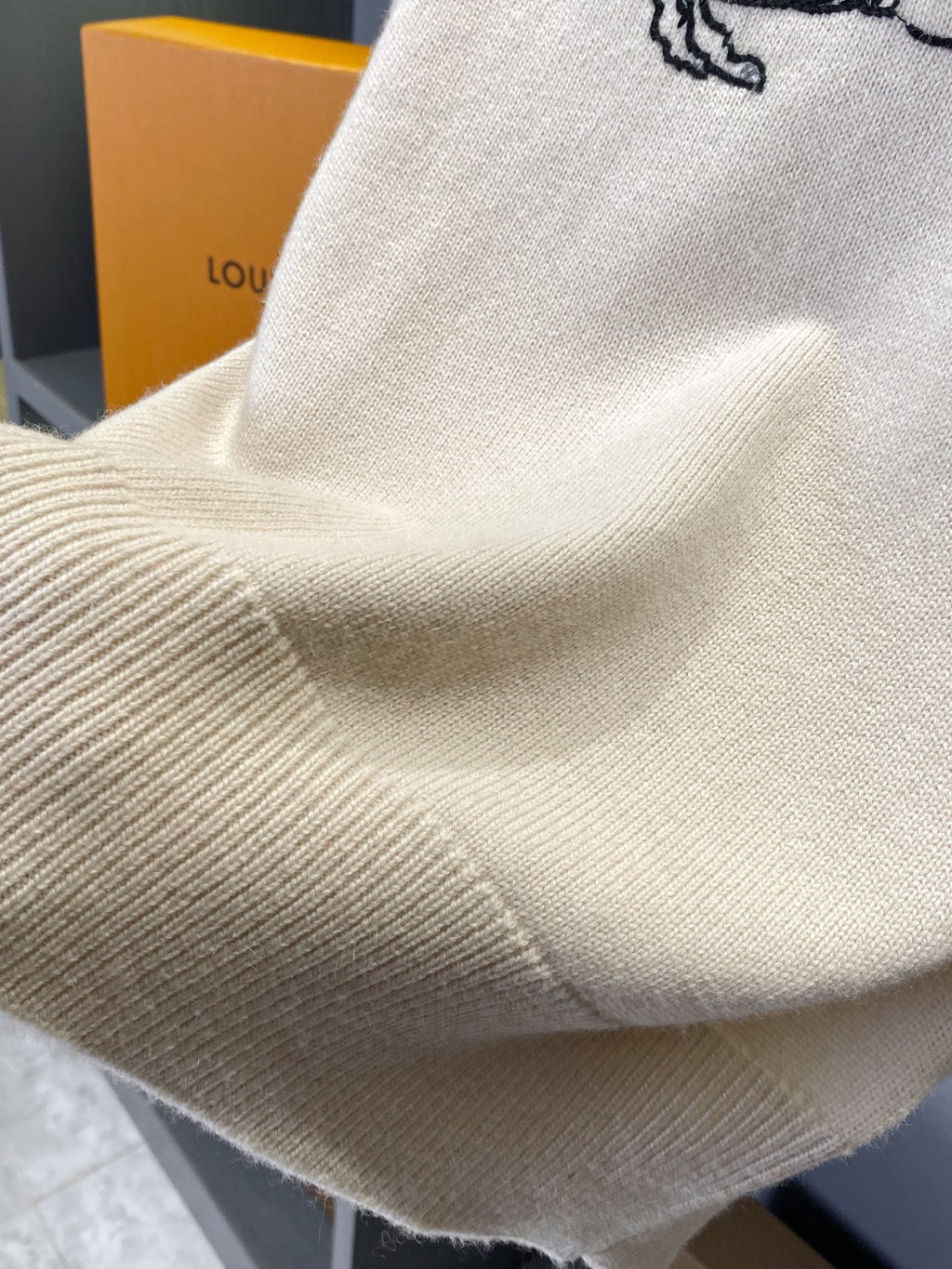 BURBERRY 26S SWEATER 400