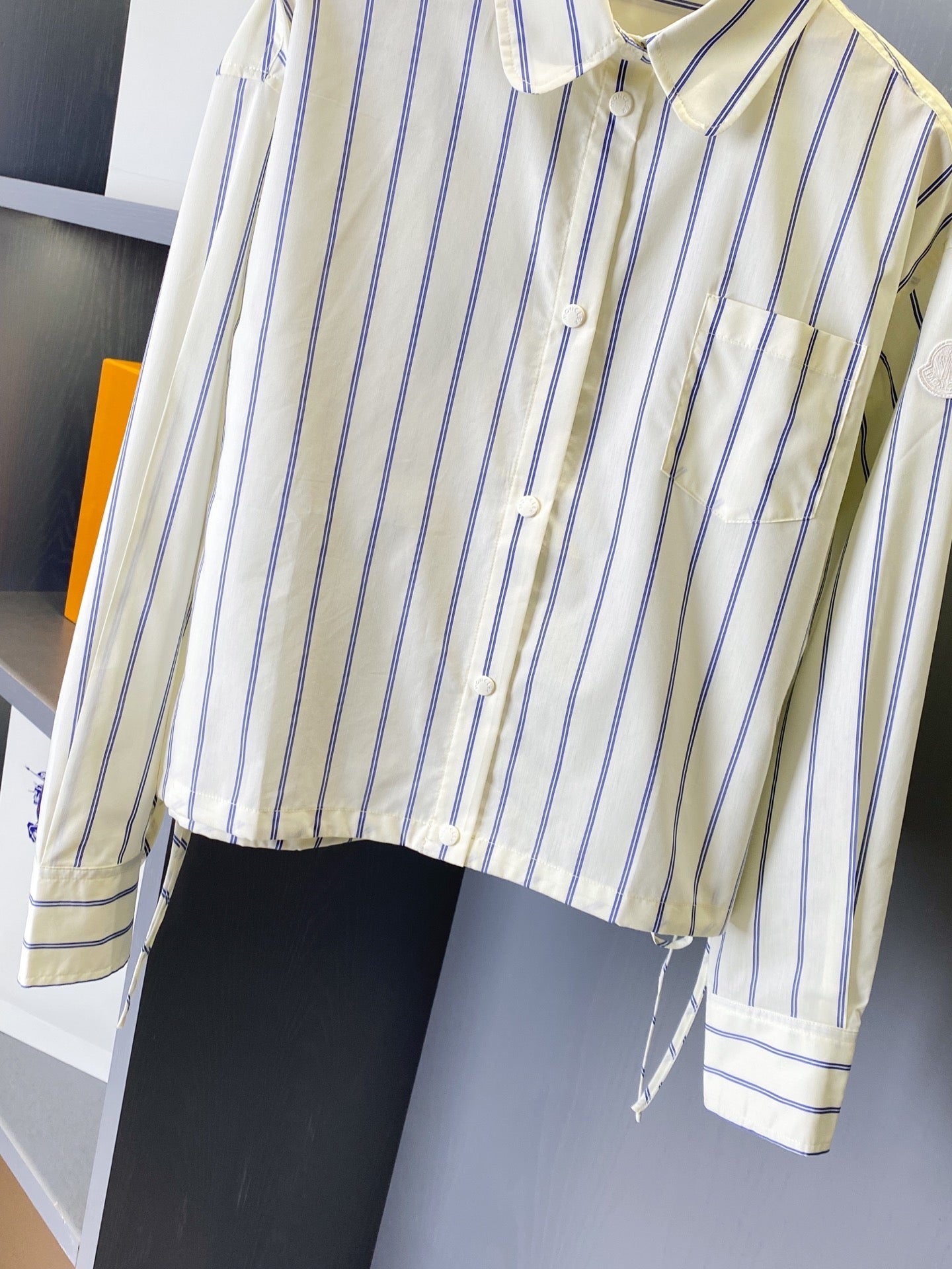 MONCLER 26S STRIPED LONG-SLEEVE SHIRT 679