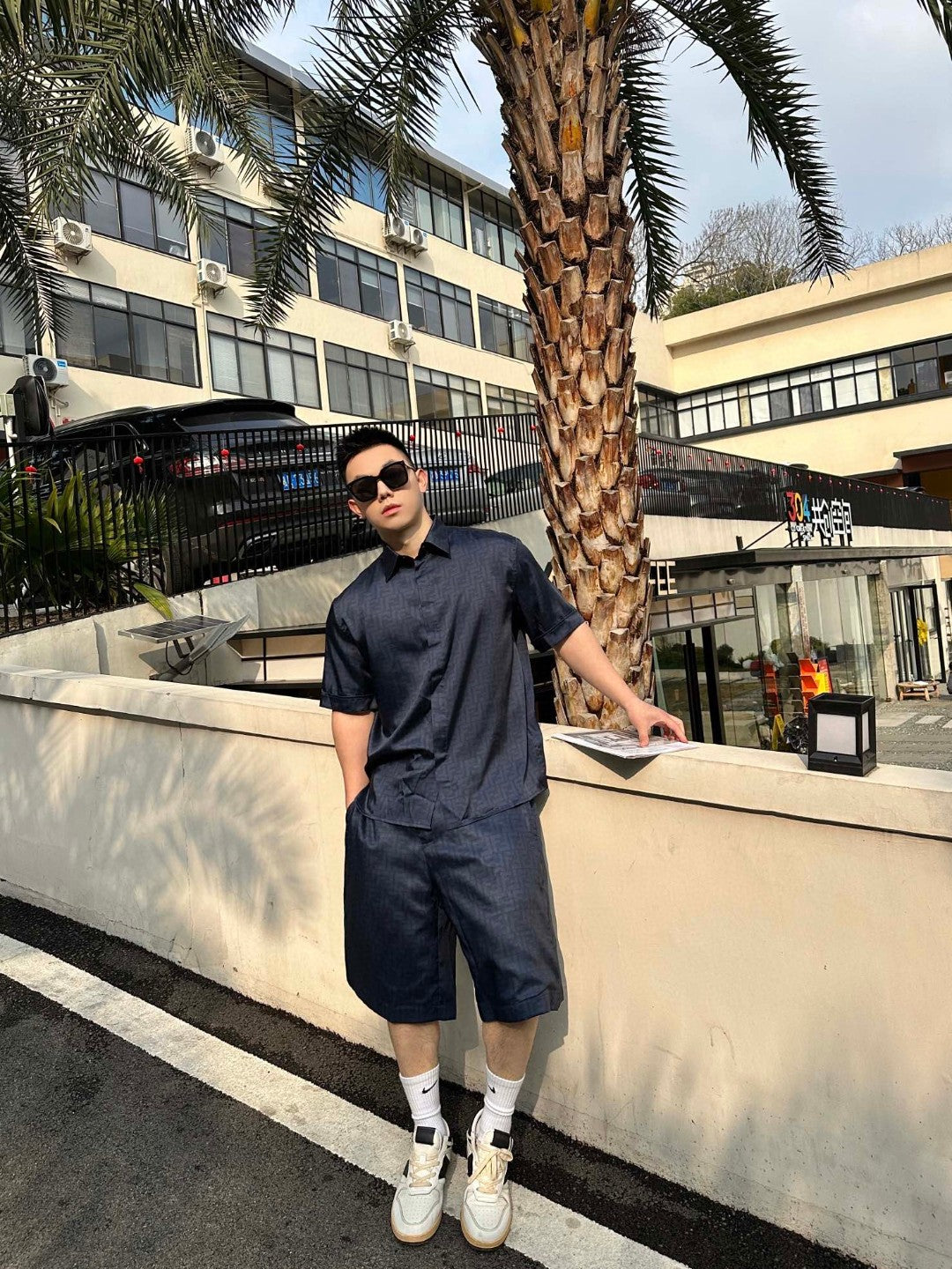 FENDI 26S LONG SHORTS 023