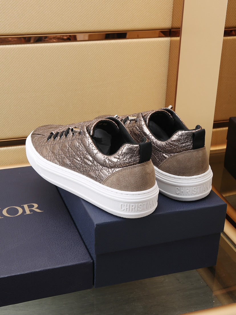 CD STYLISH SNEAKER METALLIC CALFSKIN