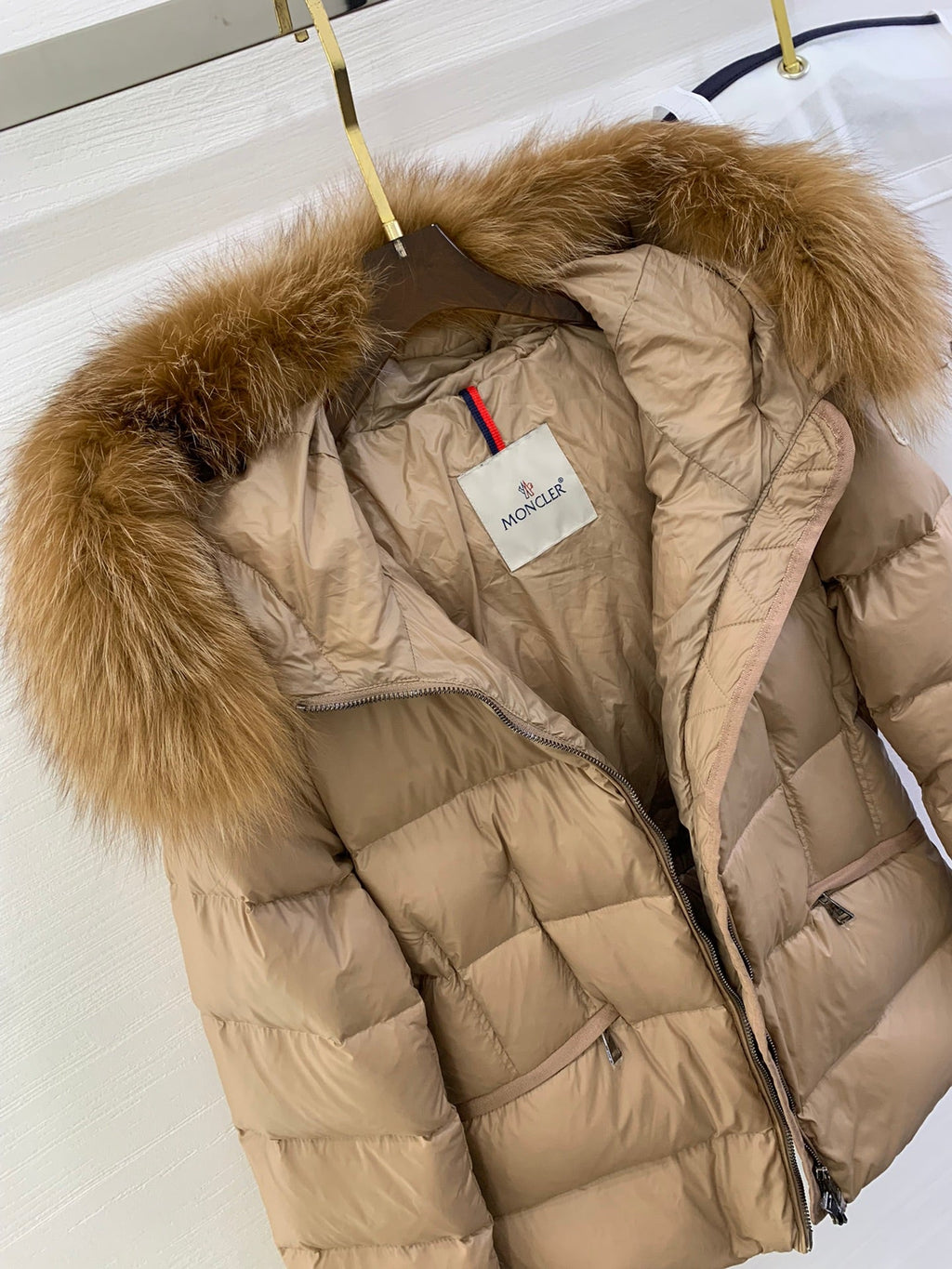 MONCLER 25S JACKET IN BROWN 070