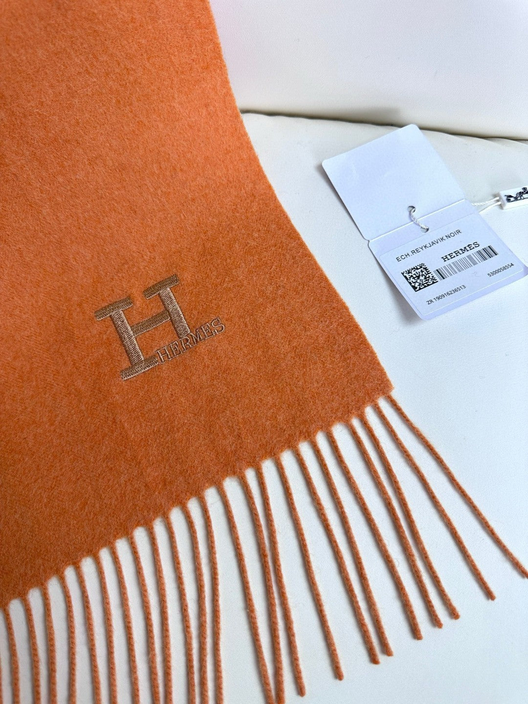 HERMES 26S LONG SCARF 190 IN CASHMERE 309792