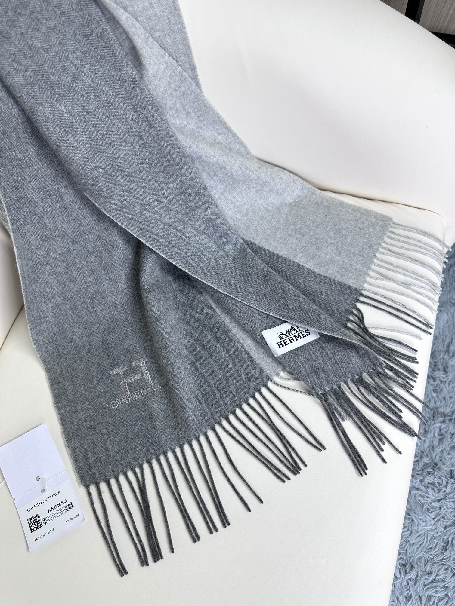 HERMES 26S LONG SCARF 190 IN CASHMERE 309793