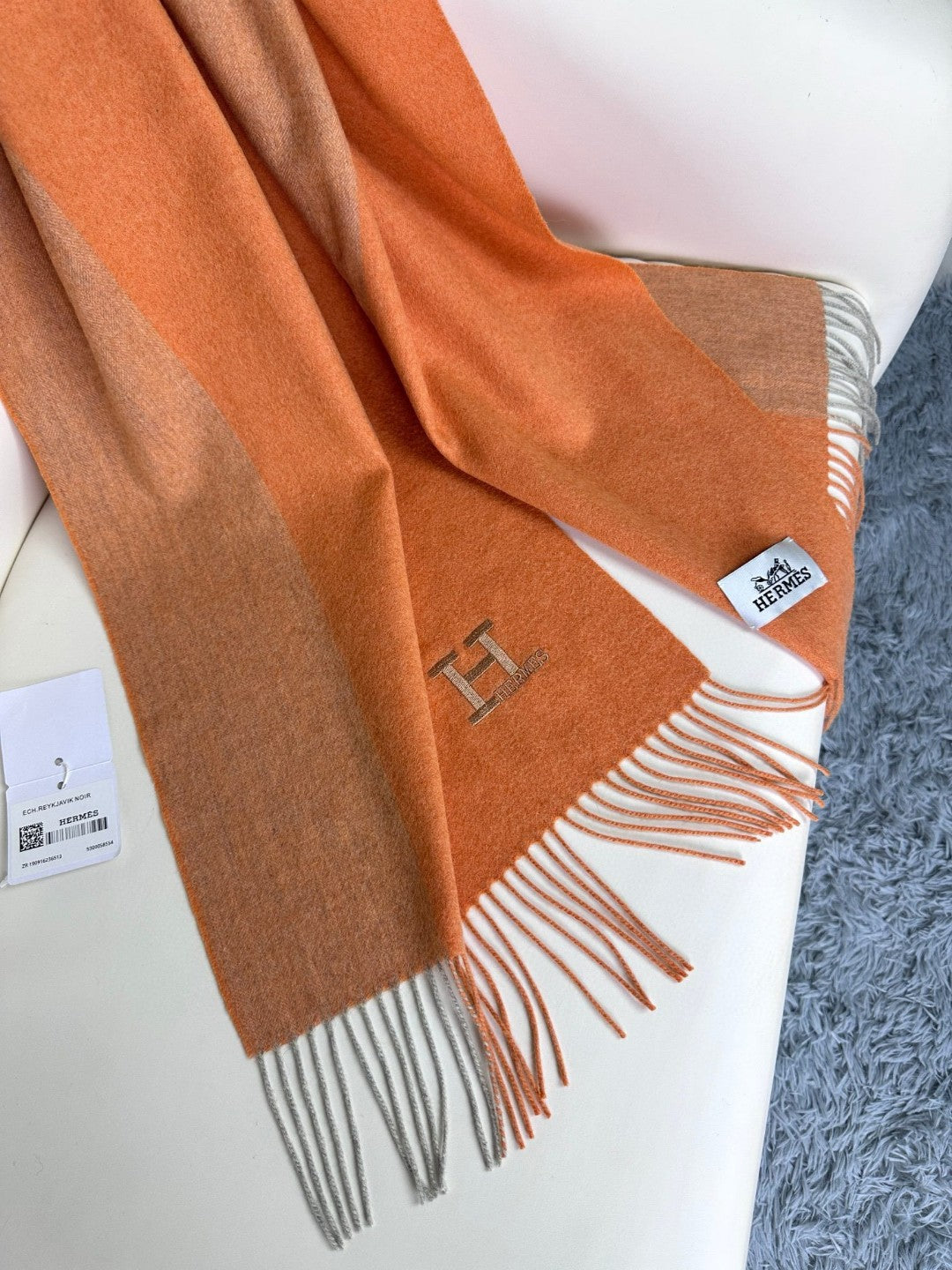 HERMES 26S LONG SCARF 190 IN CASHMERE 309792