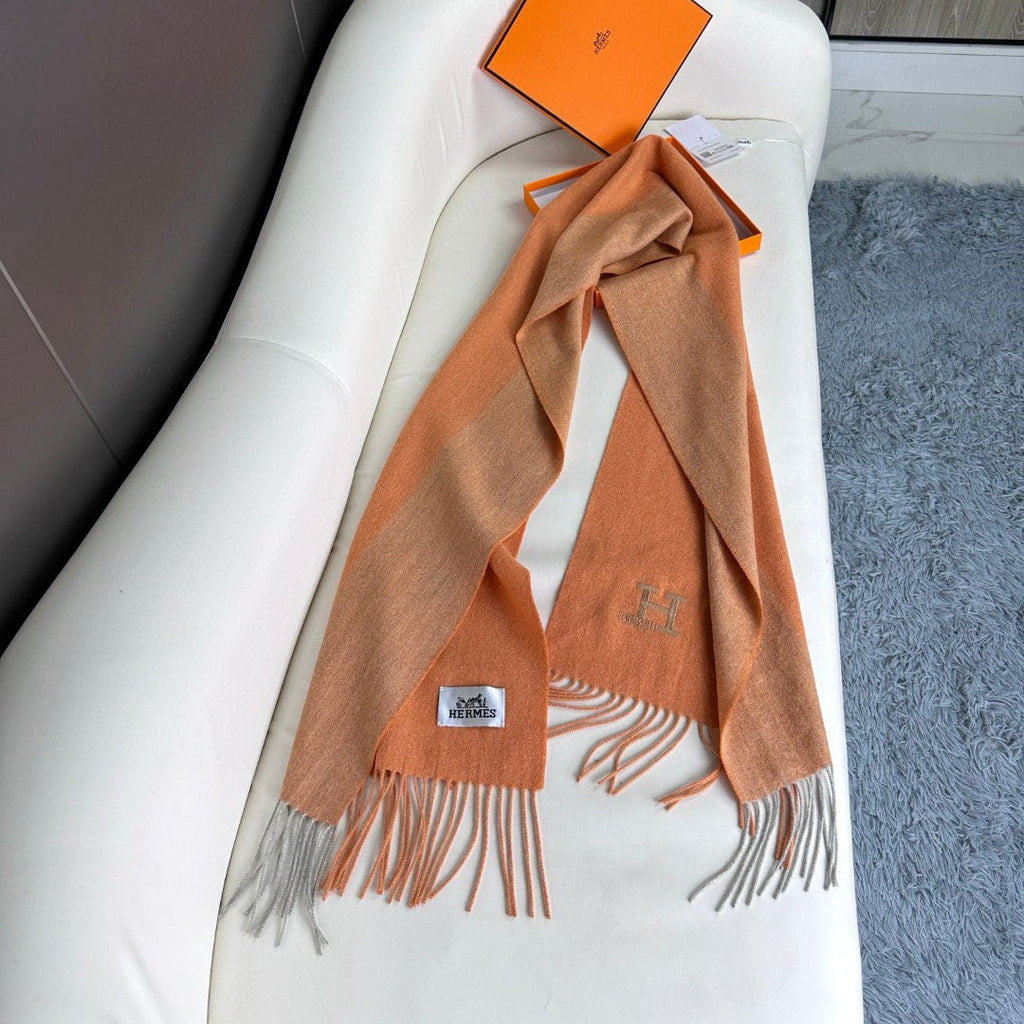 HERMES 26S LONG SCARF 190 IN CASHMERE 309792